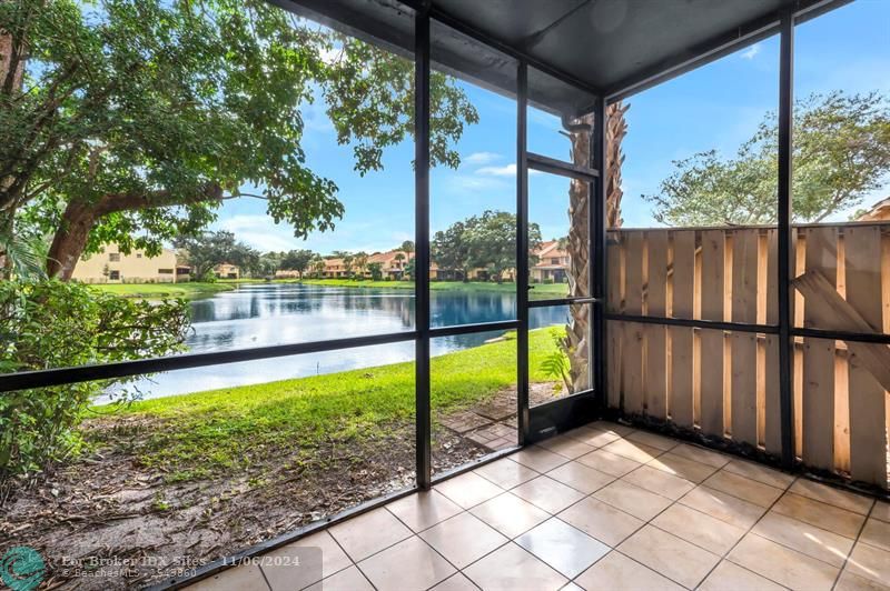 Image 23 of 38 For 3694 Coral Tree Cir  3694