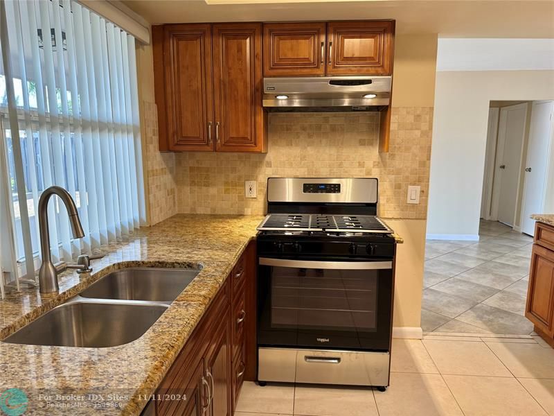 Details for 11741 30th Pl, Sunrise, FL 33323