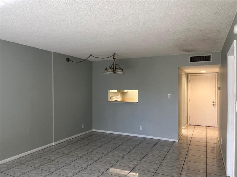 Image 10 of 28 For 3101 47th Ter  228