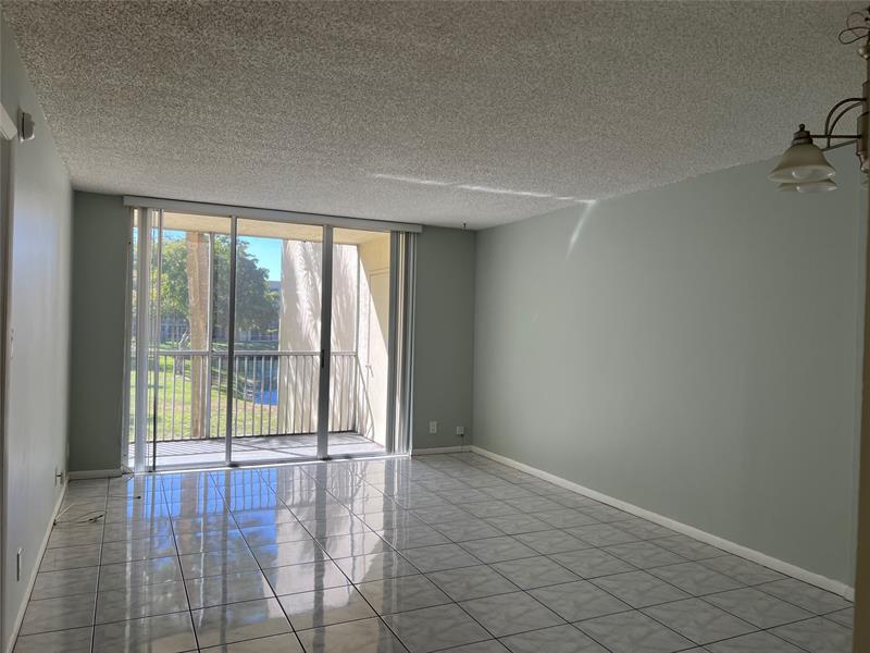 Image 8 of 28 For 3101 47th Ter  228