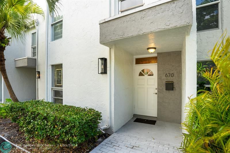 Details for 670 Kensington Pl  5b, Wilton Manors, FL 33305