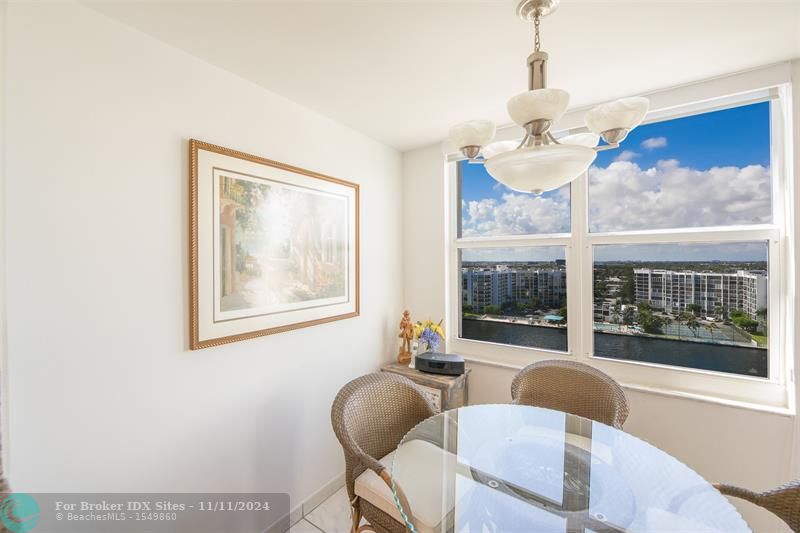 Image 15 of 39 For 2751 Ocean Dr  1401n