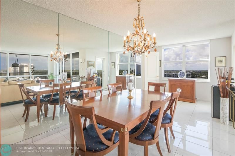 Image 8 of 39 For 2751 Ocean Dr  1401n