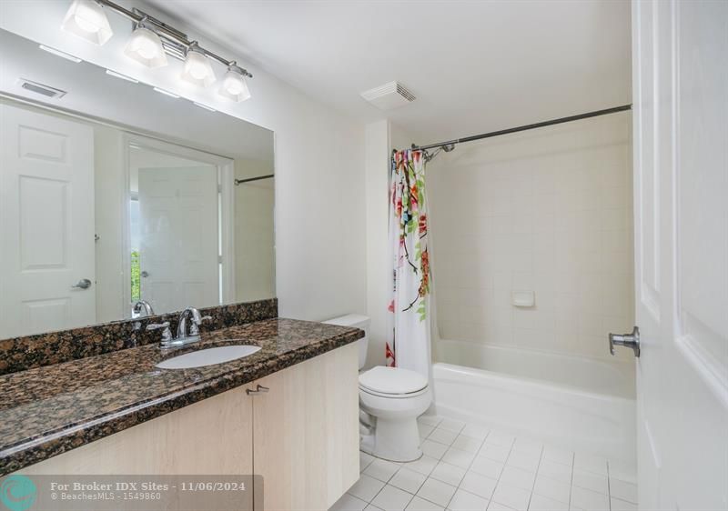 Image 18 of 23 For 3000 Coral Way  517