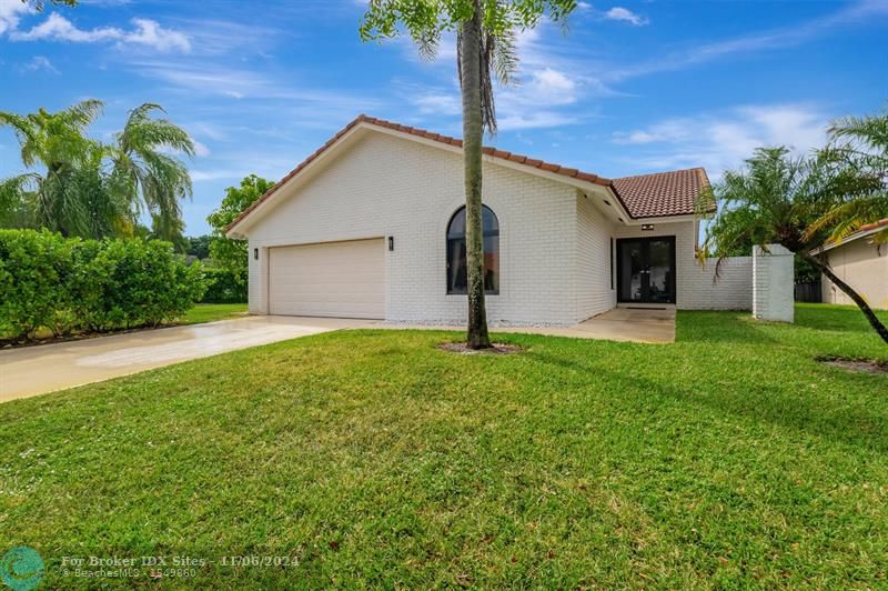 Details for 19599 Sea Pines Way, Boca Raton, FL 33498