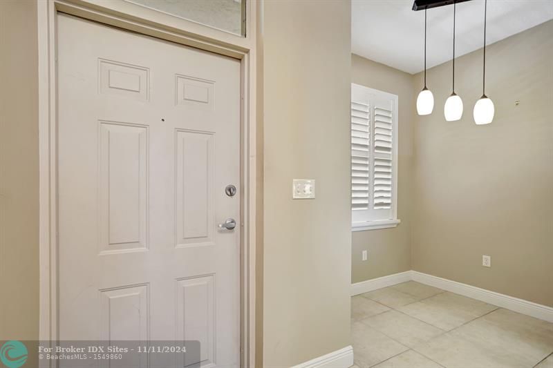 Image 10 of 78 For 6722 Coral Lake Dr  6722