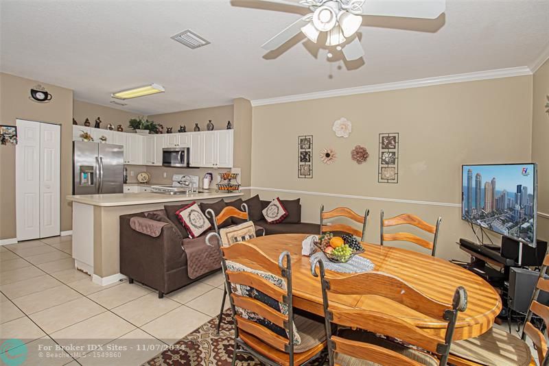 Image 14 of 36 For 7918 Catalina Cir  7918