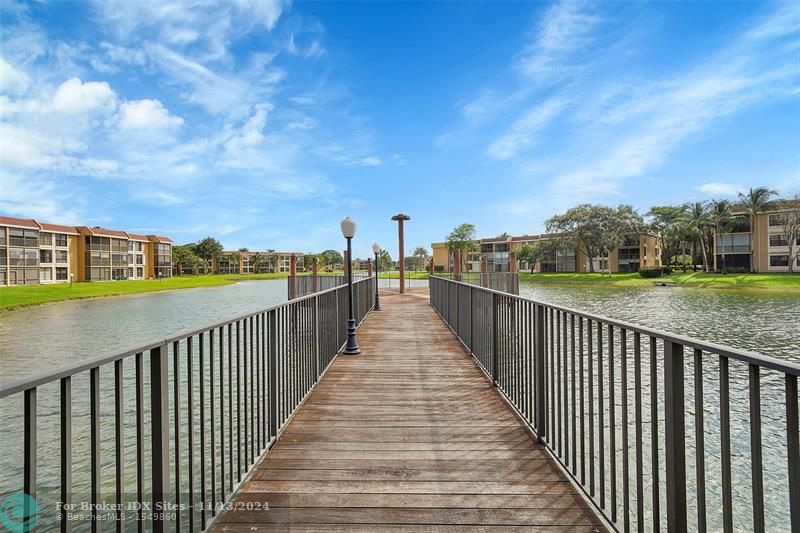 Image 43 of 44 For 5801 Coral Lake Dr  101