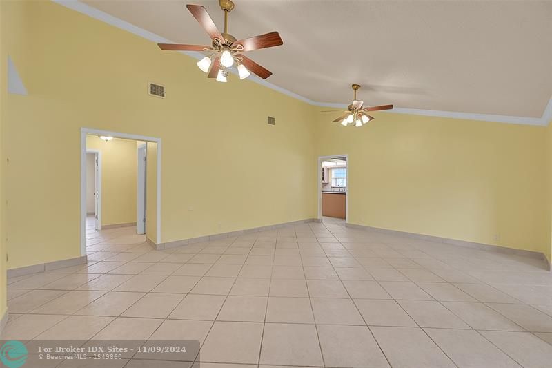 Image 10 of 55 For 9391 33rd Pl