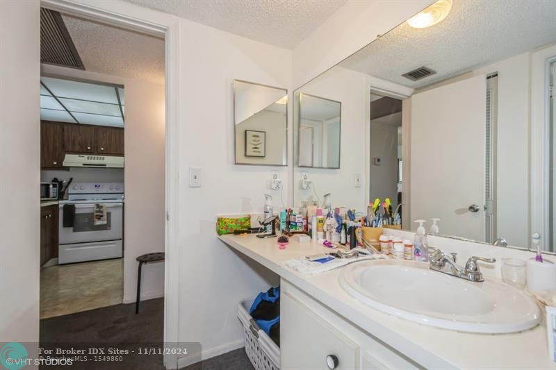 Image 16 of 23 For 9311 Orange Grove Dr  406