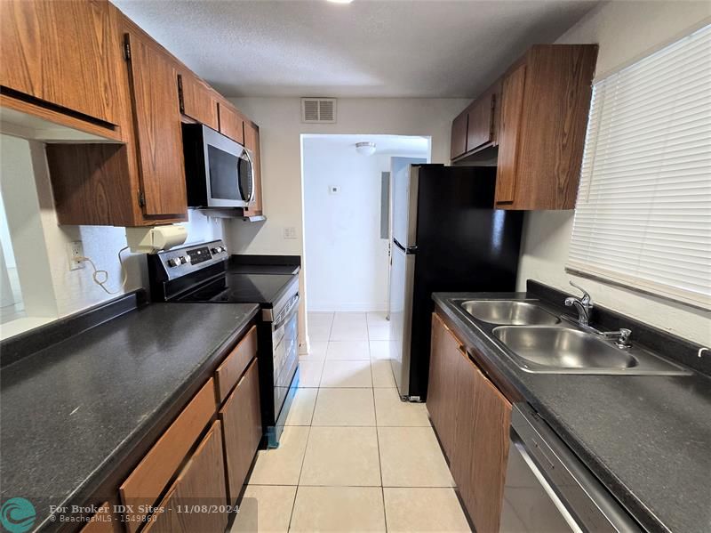 Details for 1850 Congress Ave  311, West Palm Beach, FL 33401