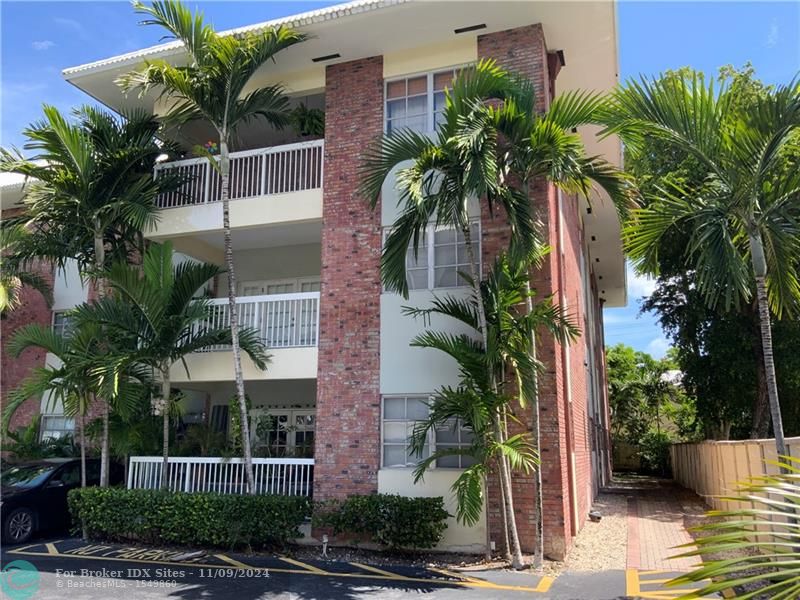 Details for 2424 17th St  212b, Fort Lauderdale, FL 33316