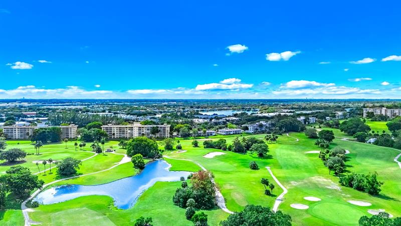 Image 35 of 40 For 2601 Course Dr  111