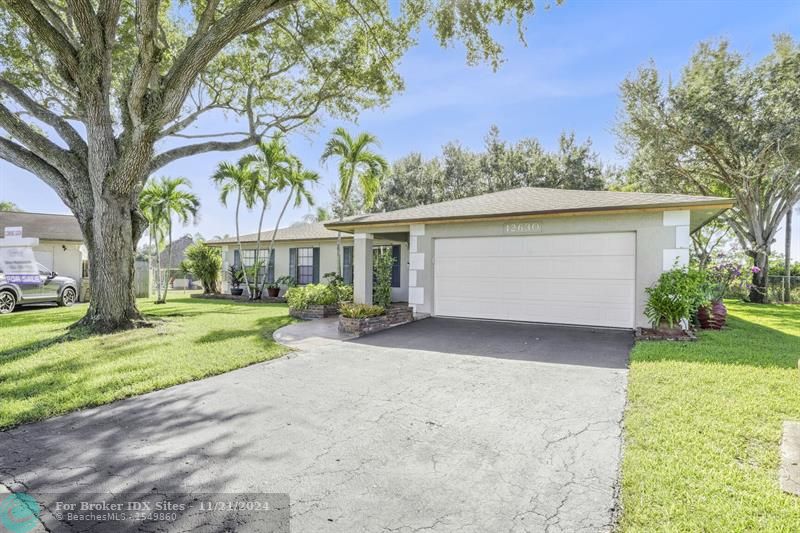 Details for 12630 13th Mnr, Davie, FL 33325