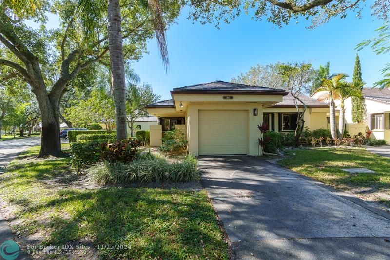 Details for 301 95th Ave, Plantation, FL 33324