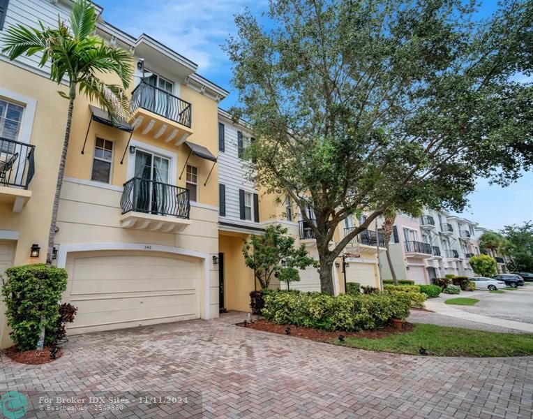 Details for 546 39th Cir, Boca Raton, FL 33431