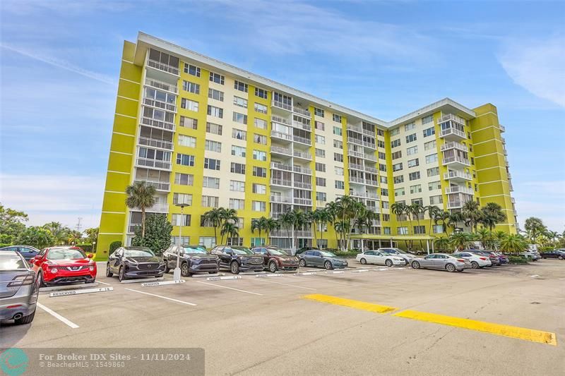 Details for 4400 Hillcrest Dr  414b, Hollywood, FL 33021