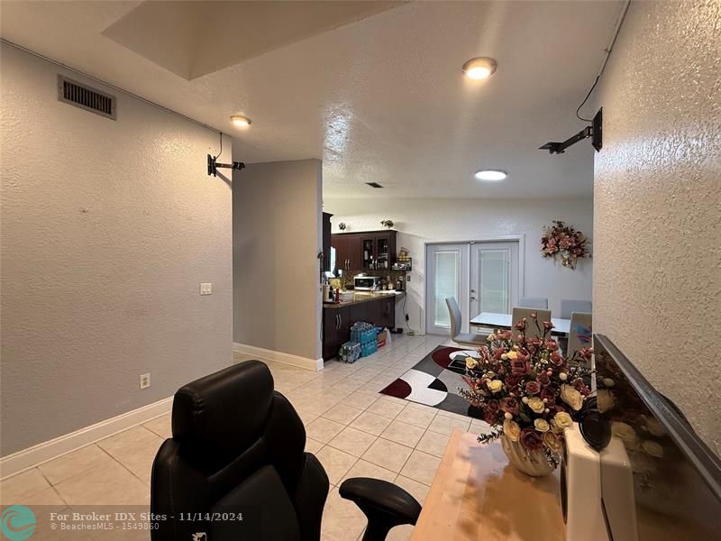 Image 11 of 31 For 4261 154th Ct