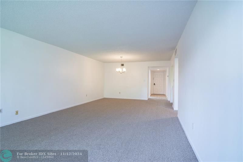 Image 15 of 26 For 16091 Blatt Blvd  203