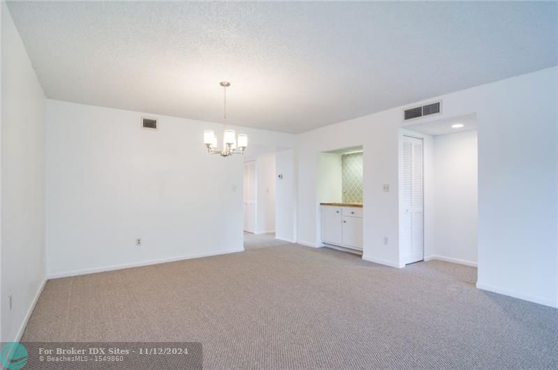 Image 16 of 26 For 16091 Blatt Blvd  203