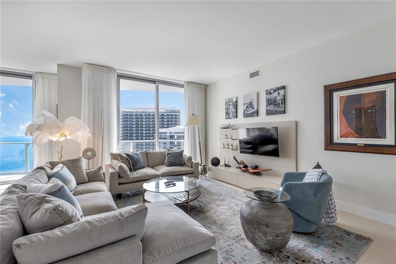 Image 17 of 41 For 4111 Ocean Dr  Lph3-5