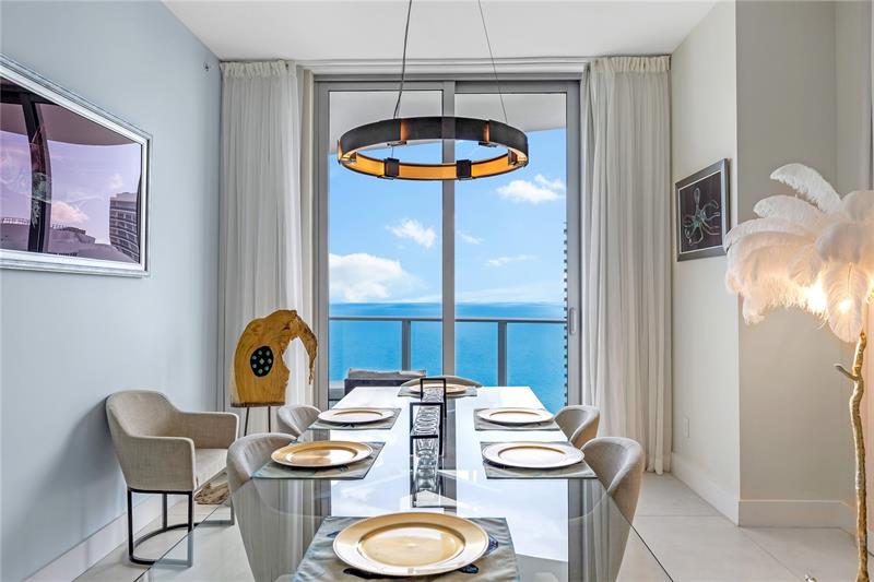 Image 19 of 41 For 4111 Ocean Dr  Lph3-5