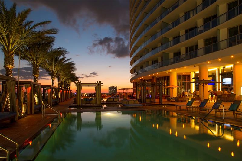 Image 37 of 41 For 4111 Ocean Dr  Lph3-5