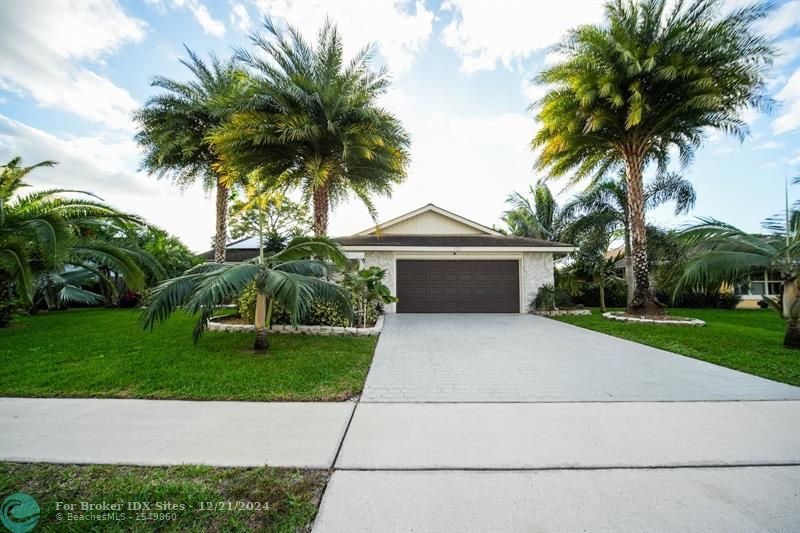 Details for 122 Sevilla Ave, Royal Palm Beach, FL 33411