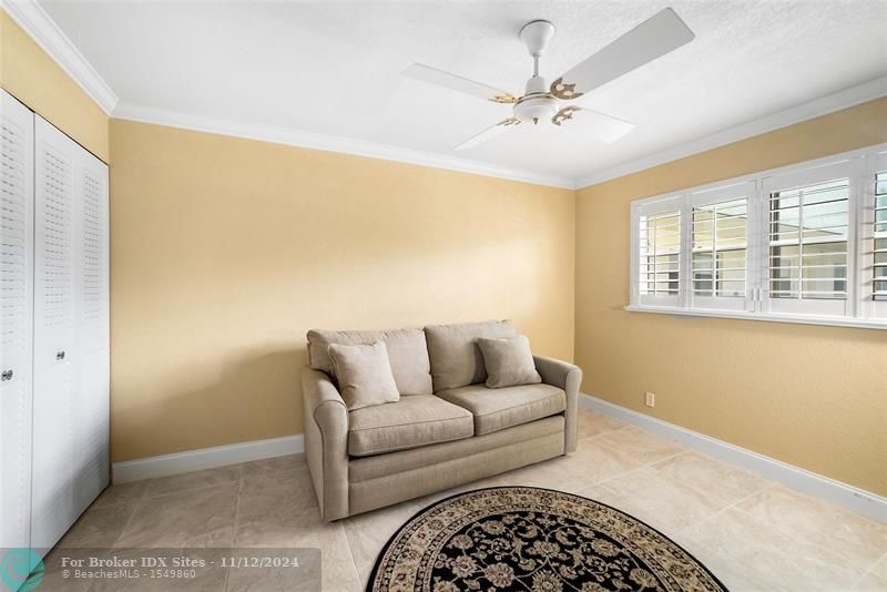 Image 23 of 37 For 6075 Sabal Palm Blvd  306