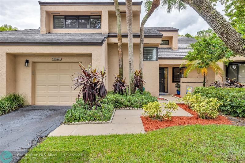 Details for 9244 Chelsea Dr N, Plantation, FL 33324