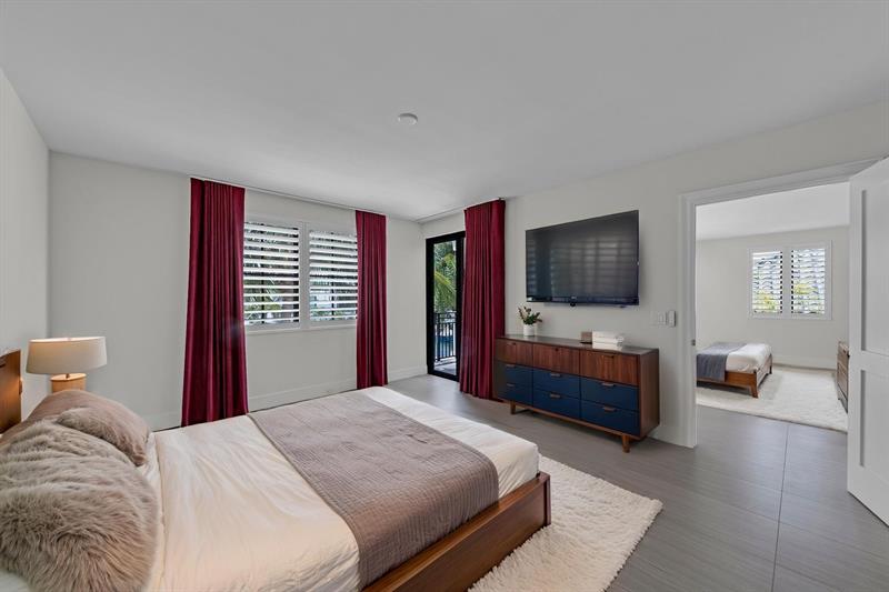Image 38 of 86 For 1532 12th St  304