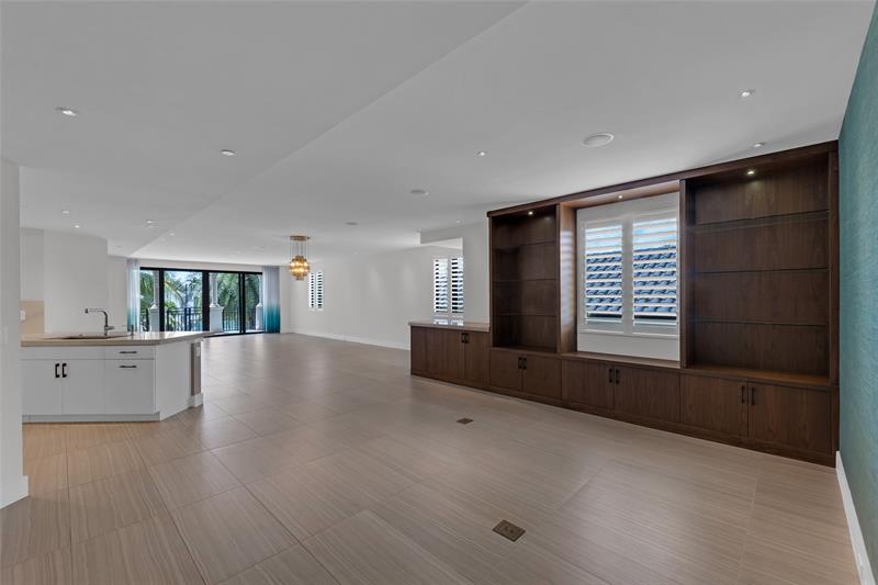 Image 51 of 86 For 1532 12th St  304