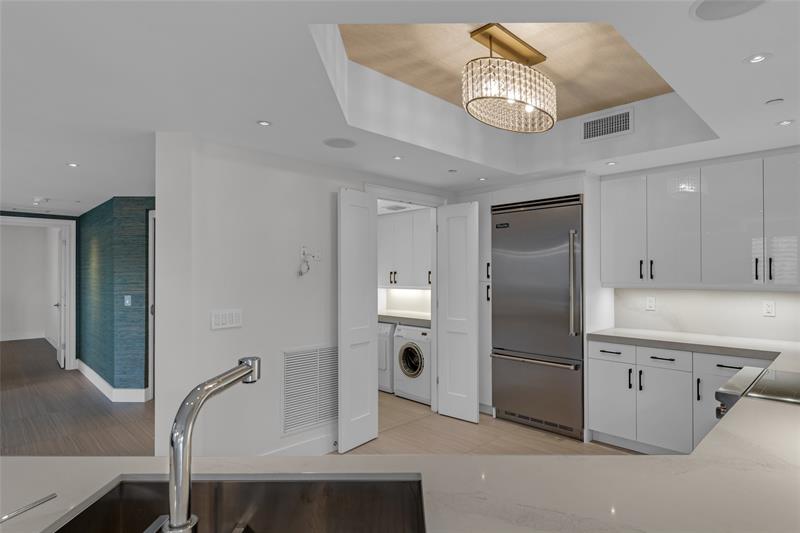 Image 60 of 86 For 1532 12th St  304