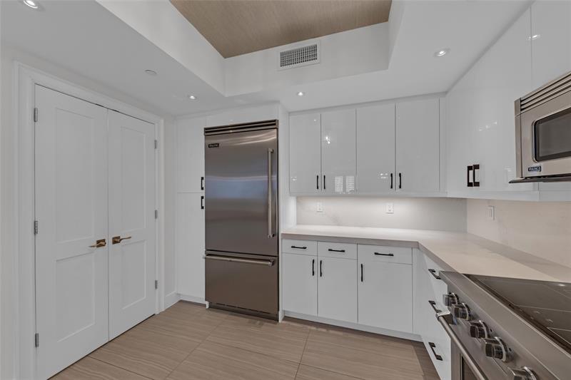 Image 66 of 86 For 1532 12th St  304
