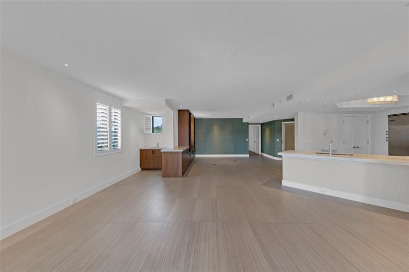 Image 81 of 86 For 1532 12th St  304
