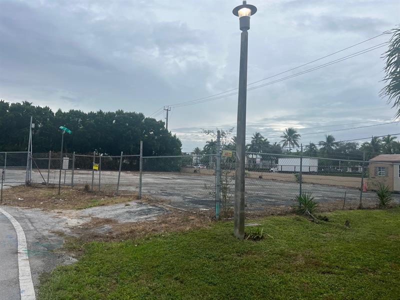 Image 22 of 29 For 311 135th Way