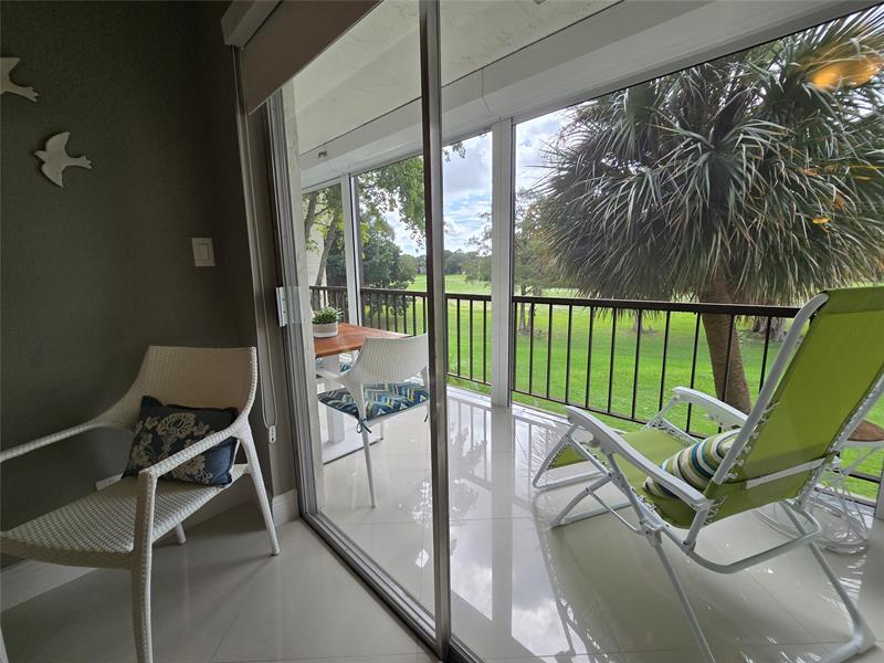 Image 16 of 66 For 6200 44th St  301