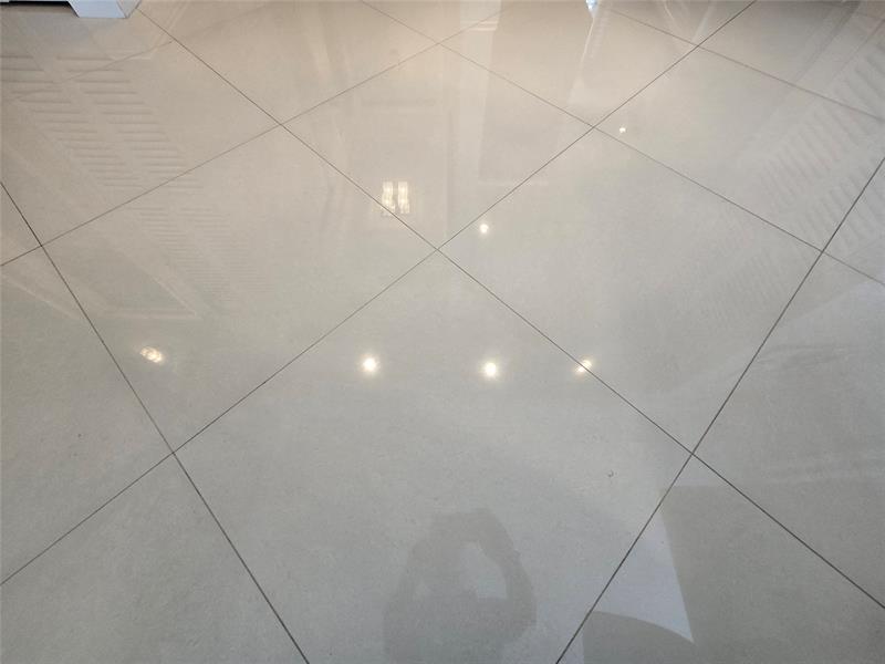 Image 48 of 66 For 6200 44th St  301