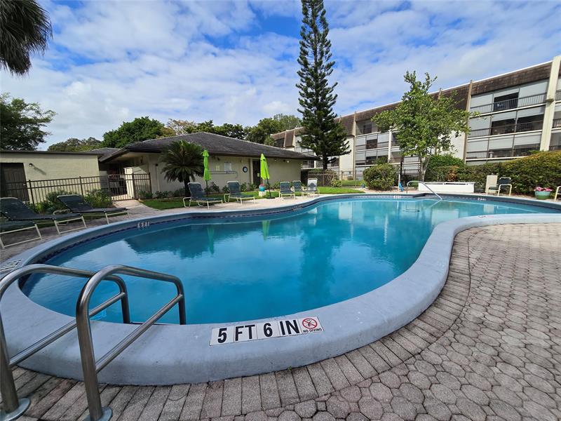 Image 61 of 66 For 6200 44th St  301