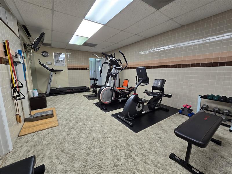 Image 63 of 66 For 6200 44th St  301