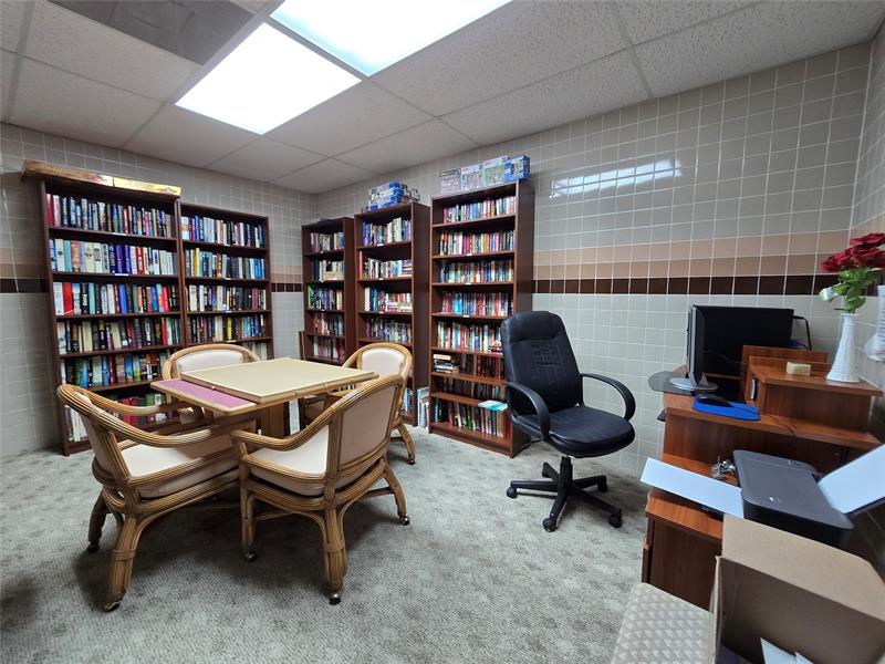 Image 64 of 66 For 6200 44th St  301