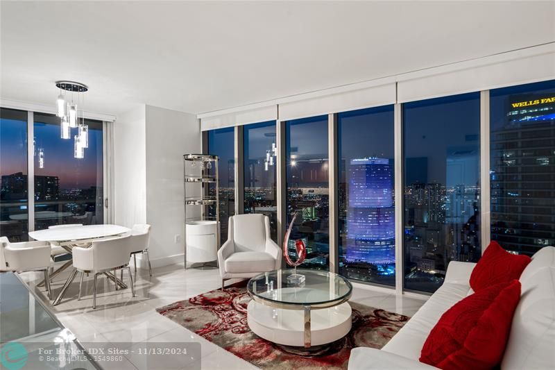 Image 22 of 49 For 485 Brickell Ave  4704