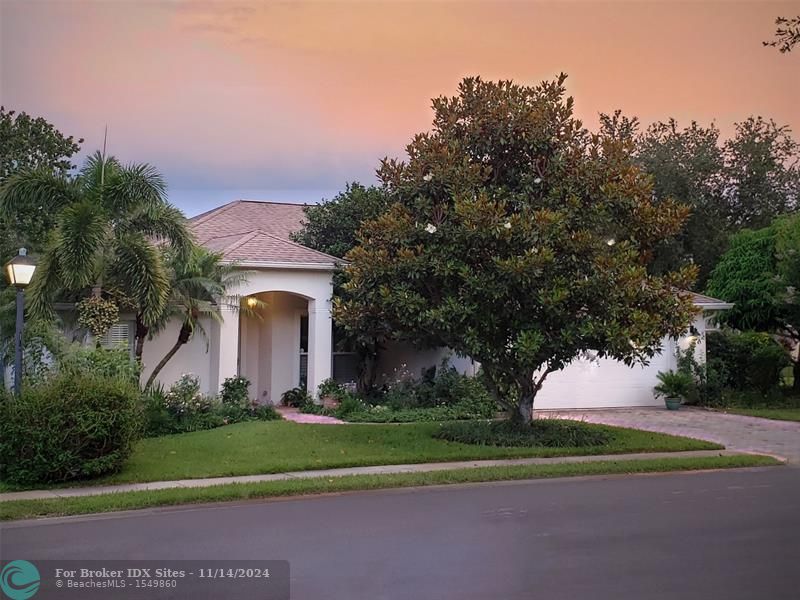 Details for 4624 Paladin Cir, Vero Beach, FL 32967