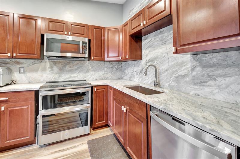 Image 10 of 71 For 15775 Philodendron Cir  15775