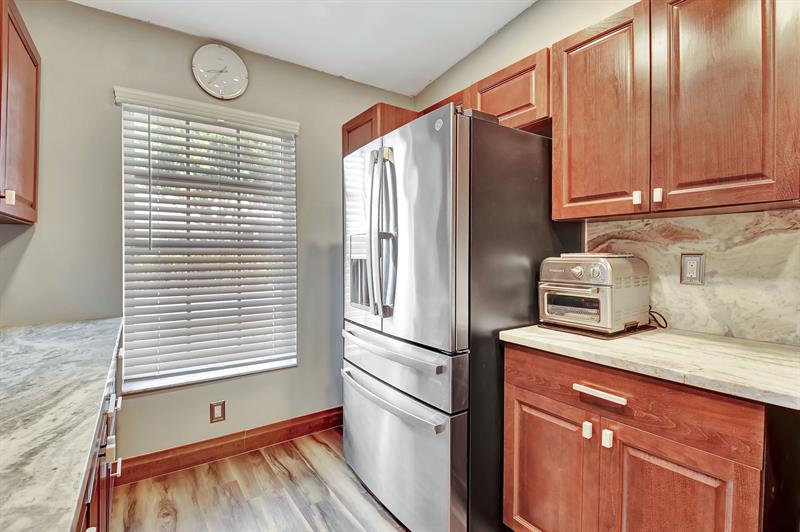 Image 14 of 71 For 15775 Philodendron Cir  15775