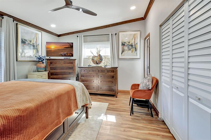 Image 27 of 71 For 15775 Philodendron Cir  15775