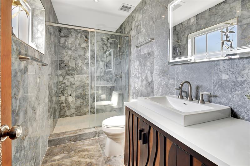 Image 29 of 71 For 15775 Philodendron Cir  15775