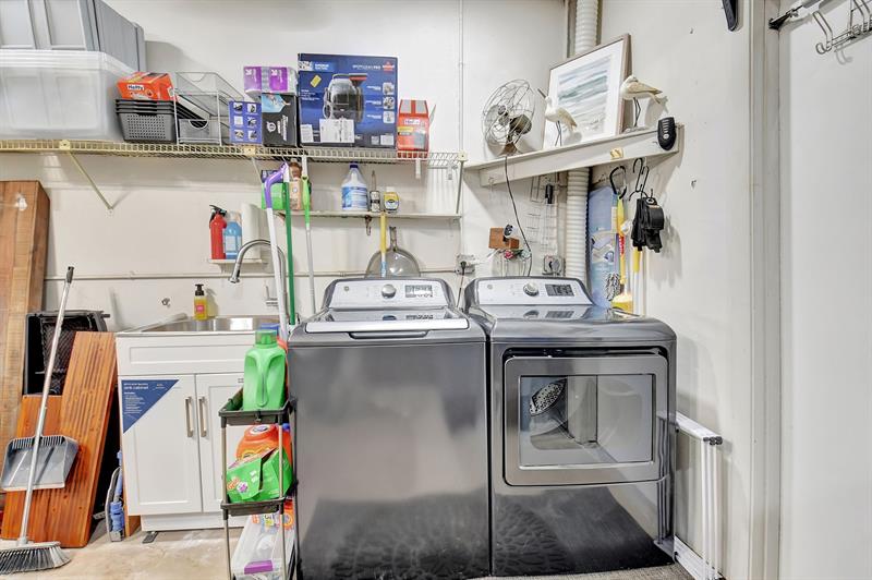 Image 36 of 71 For 15775 Philodendron Cir  15775