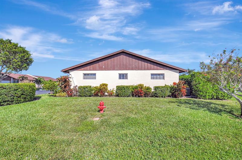 Image 6 of 71 For 15775 Philodendron Cir  15775