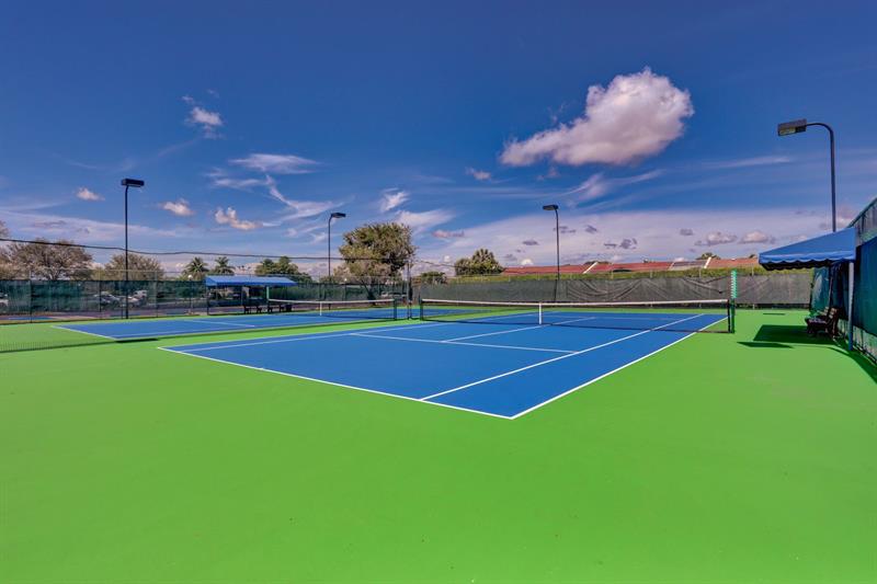 Image 64 of 71 For 15775 Philodendron Cir  15775